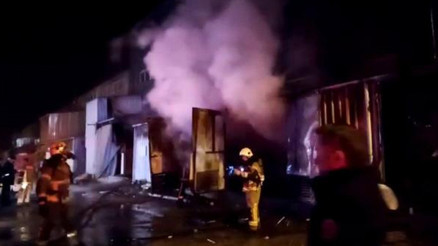 Mobilya fabrikasında yangın Ekipler hemen müdahale etti