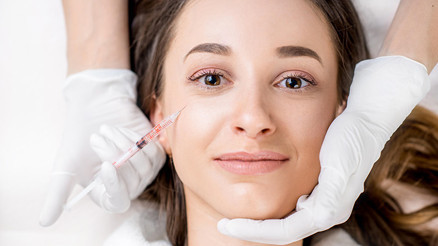 Botoksla Yüz Estetiği Operasyonları