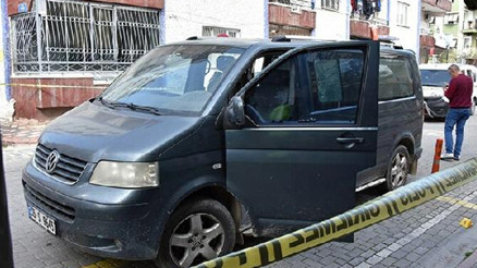 Kırmızı bültenle aranan cinayet zanlısı 2 şüpheli, Ukraynada yakalandı Kırmızı bültenle aranan cinayet zanlısı 2 şüpheli, Ukraynada yakalandı