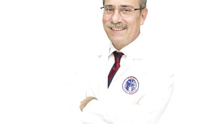 Diz eklemi ağrılarına diz protezi