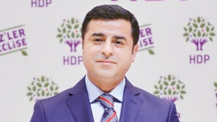 Kobani davası gergin başladı