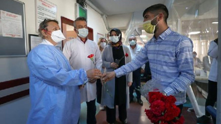 Ankarada hastanede doktorla tartışıp tehdit etmişti Anlaşmazlık böyle bitti Ankarada hastanede doktorla tartışıp tehdit etmişti Anlaşmazlık böyle bitti