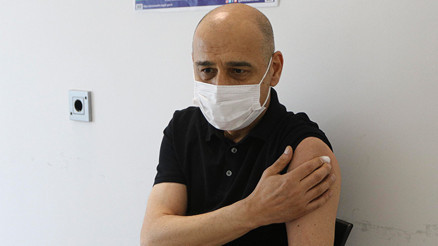 Son dakika haberi: Bir meslek grubu için daha koronavirüs aşı uygulaması başladı