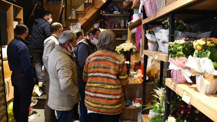 Günler önce sipariş almaya başladılar... Yoğunluk yaşandı