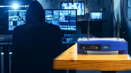 Hackerların kolay hedefi: Modemler... Telefona, yatak odasındaki TVye girebilirler Hackerların kolay hedefi: Modemler... Telefona, yatak odasındaki TVye girebilirler