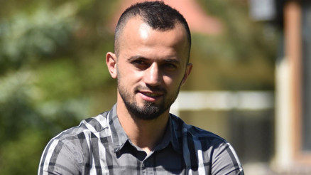 Kayserisporlu İlhan Parlak: Bu takım düşme stresini değil, Avrupa stresini yaşamalı...
