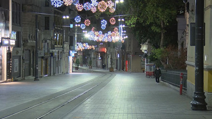 Sokağa çıkma yasağı ne zaman bitecek Pazar günü yasak var mı İşte hafta sonu sokağa çıkma yasağında son durum