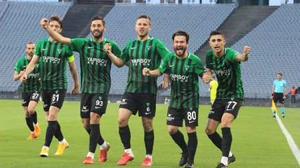 Son Dakika: Kocaelispor, TFF 1. Ligde Sakaryaspor finali 4 golle kaybetti.. İşte maçın özeti ve goller