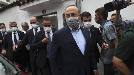 Çavuşoğlu Yunan basınına konuştu: İlişkilerde düzelme için 3 adım şart Çavuşoğlu Yunan basınına konuştu: İlişkilerde düzelme için 3 adım şart