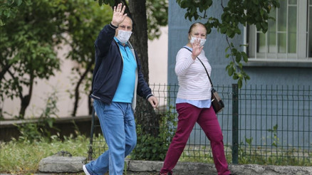 18 yaş altı ve 65 yaş üstü toplu taşıma yasak mı, kullanabilir mi 65 yaş üstü sokağa çıkma yasağı detayları