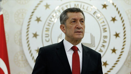 Bakan Selçuk LGS iddialarına yanıt verdi