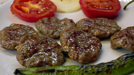 Tarihi Yarımadadaki üç köfteciden hangisini beğendim