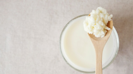 Kefir Ne İşe Yarar, Zayıflatır Mı Kefirin Faydaları ve Evde Kefir Yapımı Kefir Ne İşe Yarar, Zayıflatır Mı Kefirin Faydaları ve Evde Kefir Yapımı