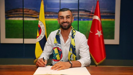 Son dakika transfer haberi: Fenerbahçede Serdar Dursun sonrası bir transfer daha Galatasarayda sürpriz imza... Beşiktaştan orta sahaya Sambacı... Trabzonsporda Saracchi gelişmesi... Son dakika transfer haberi: Fenerbahçede Serdar Dursun sonrası bir transfer daha Galatasarayda sürpriz imza... Beşiktaştan orta sahaya Sambacı... Trabzonsporda Saracchi gelişmesi...