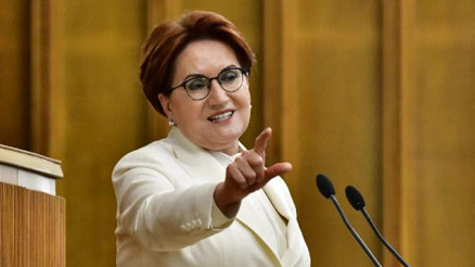 İYİ Parti Genel Başkanı Akşener: Türkkanın çiftliği üzerinden gagalanıyoruz İYİ Parti Genel Başkanı Akşener: Türkkanın çiftliği üzerinden gagalanıyoruz