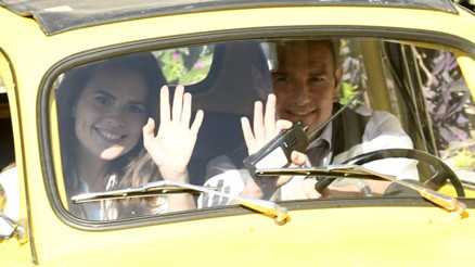 Bu ne bitmez aksilik, set yine durdu Ünlü oyuncu Covid 19 a mı yakalandı Bu ne bitmez aksilik, set yine durdu Ünlü oyuncu Covid 19 a mı yakalandı