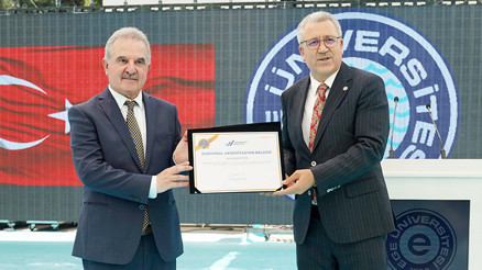 Ege Üniversitesi’ne, ‘tam akreditasyon’