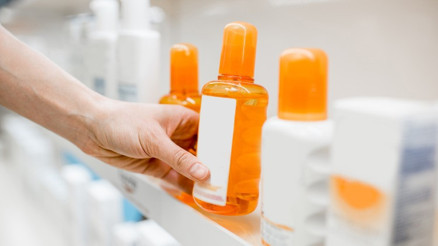 Güneş kremleri ne kadar korur Esmer tenliler şanslı mı | 13 SORU 13 YANIT