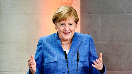 Koltuğa yapışıp kalmıyorlar