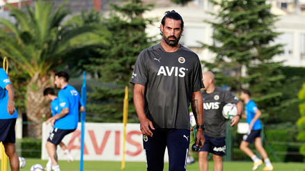 Son Dakika Haberi... Fenerbahçe sezonu açtı Volkan Demirel ve yeni transferler...