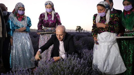 AK Parti’li Kurtulmuş: Gönülden gönüle köprü kuracağız