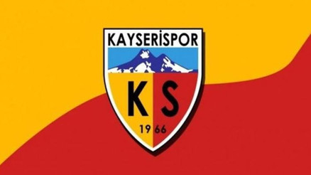 Kayserisporda altyapıdan 4 oyuncu profesyonel oldu