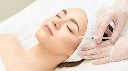 Şakak gençleştirme estetiği