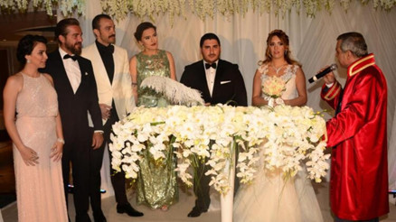 Yaşar İpek’in kız kardeşi Eylem İpek Şafak kimdir Yaşar İpek’in kız kardeşi Eylem İpek Şafak kimdir