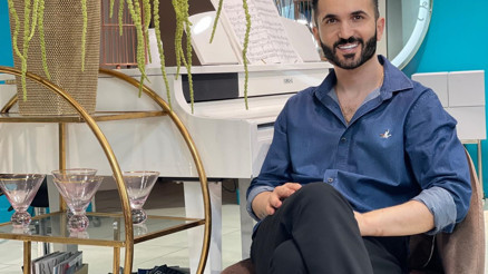 Hairbysam’ markasının Sahibi Samet Zili: Yaz aylarında karamel tonlar ön planda Hairbysam’ markasının Sahibi Samet Zili: Yaz aylarında karamel tonlar ön planda