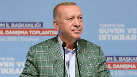 Son dakika... Cumhurbaşkanı Erdoğandan AK Parti teşkilatlarına kritik mesajlar