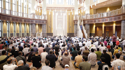 Taksim Camisi’nde ilk bayram