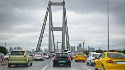 Bayramda otoyollar ücretsiz mi Kurban Bayramı’nda ücretli/ücretsiz yollar ve köprülerin listesi