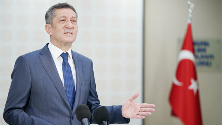 Bakan Selçuktan yüz yüze eğitim açıklaması