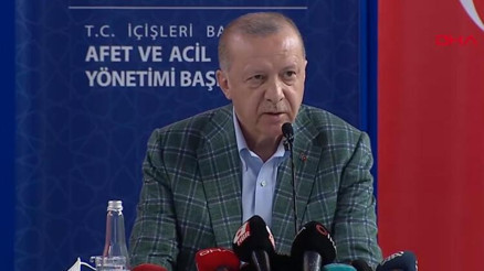 Cumhurbaşkanı Erdoğan, afet bölgesinde açıklamalarda bulundu Cumhurbaşkanı Erdoğan, afet bölgesinde açıklamalarda bulundu