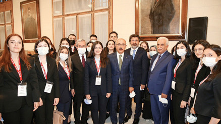 Bankacılık okulu eğitime başladı
