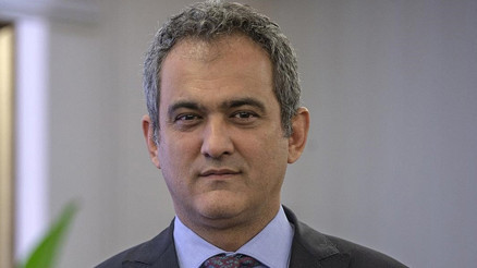 Milli Eğitim Bakanı Özer: Eğitim başlayana kadar afet bölgesinde eksikleri gidereceğiz