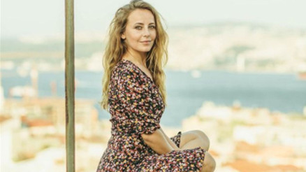 Vildan Atasever kimdir, hangi dizilerde oynadı Sevgilisi Mehmet Erdemle evlilik kararı aldı