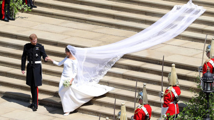 Harry ile Meghan sosyal medyada tanışmış: Sanal dünyadan saraya Harry ile Meghan sosyal medyada tanışmış: Sanal dünyadan saraya