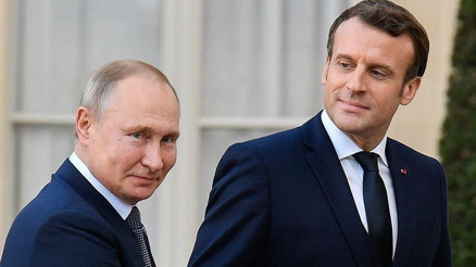 Putin, Macron ile Afganistan’daki durumu görüştü