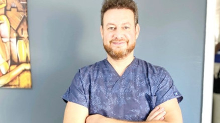 Göz kapağı estetiğiyle ışıltılı bakışlar