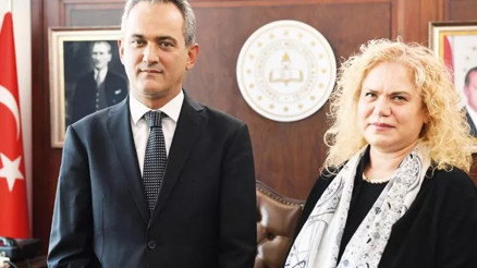 Milli Eğitim Bakanı Özer, Hürriyet’e konuştu: Yüz yüze eğitime katılım zorunlu