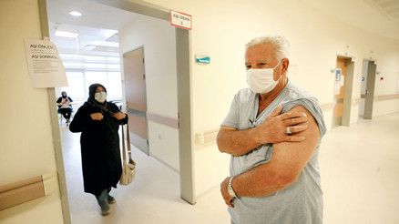 65 üstüne tek doz uyarısı