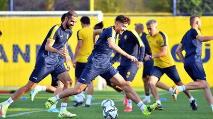 Derbi ateşi ligde yanacak