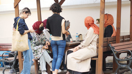 Kampusa dönüş başladı Kantin çayını bile özlemişiz