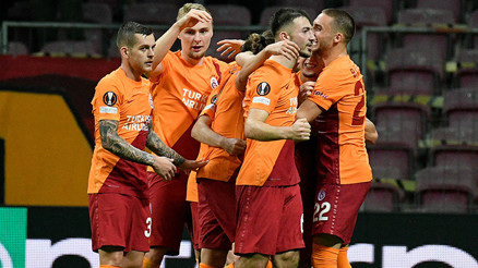 Galatasarayda Alanyaspor maçı öncesi 4 eksik Son 2 maçta... Galatasarayda Alanyaspor maçı öncesi 4 eksik Son 2 maçta...
