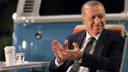 Cumhurbaşkanı Erdoğandan sosyal medya yasası açıklaması Atılacak adım gençleri daha huzurlu hale getirecek