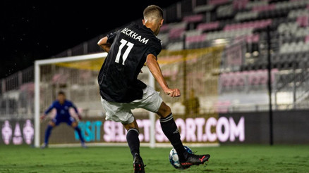 David Beckhamın oğlu Romeo, ilk profesyonel maçına çıktı