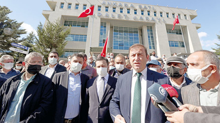 Siyaset gündeminden çeşitlemeler