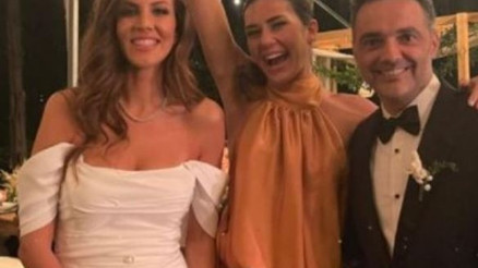 Sibil Çetinkaya kimdir Arda Türkmen ve Melodi Elbirlilerin düğünündeki o görüntüsü çok konuşuldu