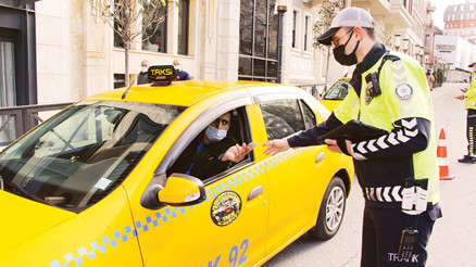 Taksi sorununa bakanlık el attı